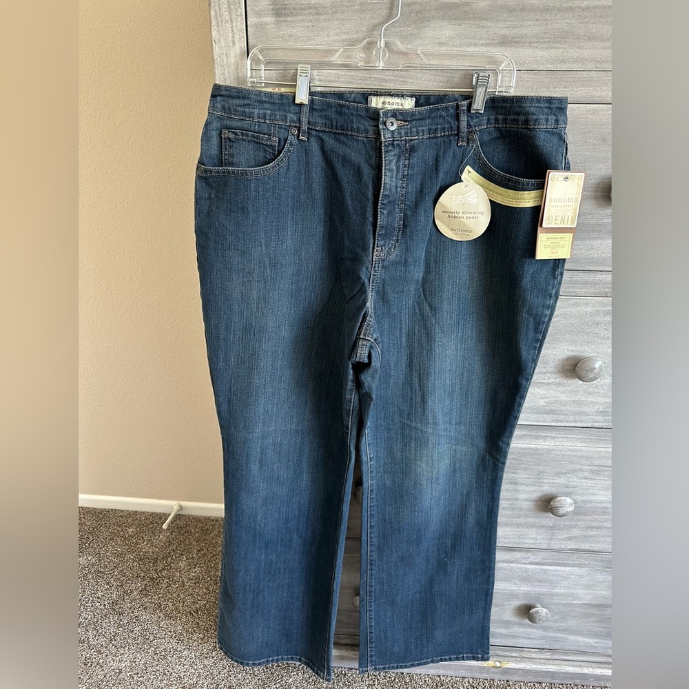 Sonoma Life & Style Original Fit Mid-Rise Boot-Cut Denim Jeans | Size 16W